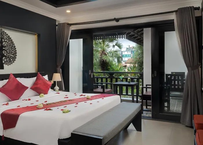 Khmer Mansion Boutique Hotel 4*